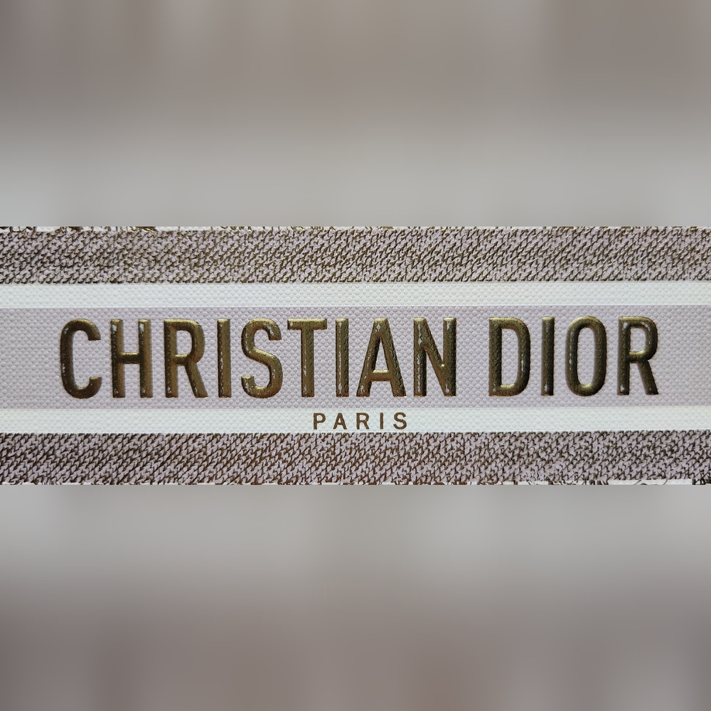DIOR Gift Box - Picture 11 of 12